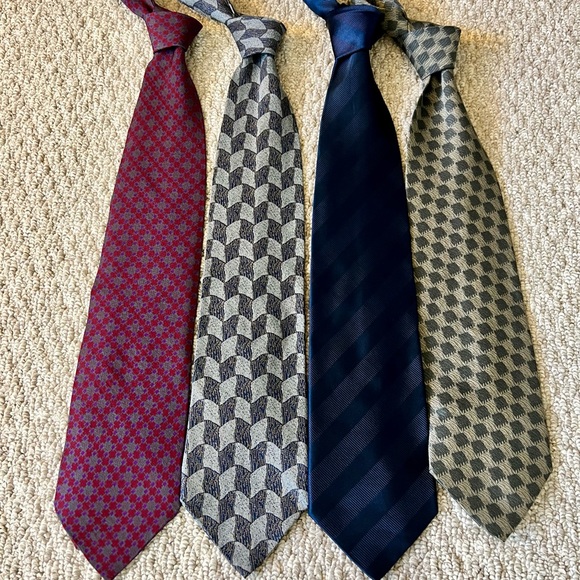 Giorgio Armani Other - Vintage Giorgio Armani tie bundle (4), red, blue, green, gray